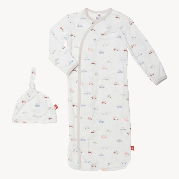 Picture of Hug Dispatcher Magnetic Modal Gown + Hat Set (Newborn - 3 Months) | Magnetic Me